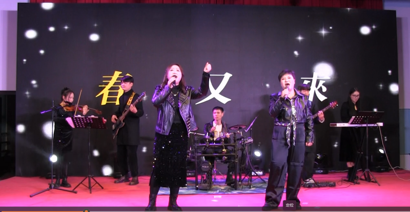 14《當(dāng)離別開出花》.png 14《當(dāng)離別開出花》.png